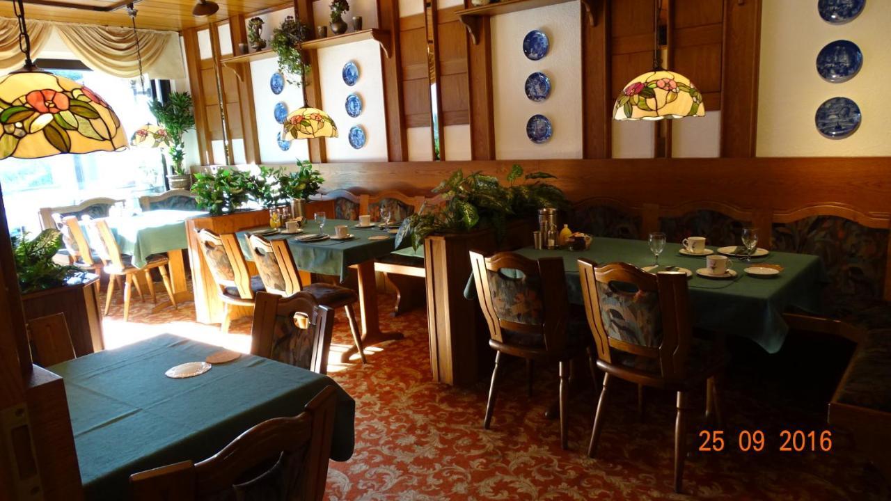 Bed & Breakfast Hotel Helga Hein Дюссельдорф Экстерьер фото